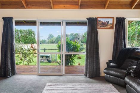 Photo of property in 15 Linnell Road, Poroti, Whangarei, 0179