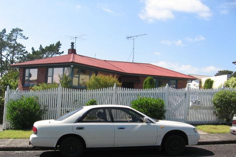 Photo of property in 19 Willow Avenue, Birkenhead, Auckland, 0626