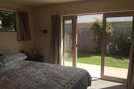 Photo of property in 63 Bevington Street, Avonhead, Christchurch, 8042