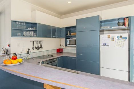 Photo of property in Fernhill Flats, 10/324 The Terrace, Te Aro, Wellington, 6011