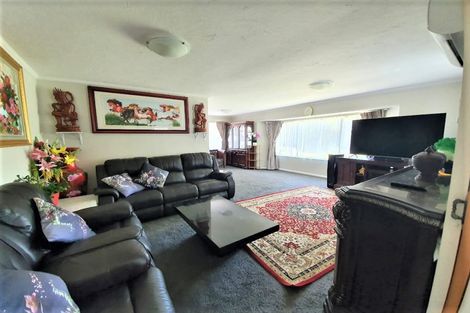 Photo of property in 21 Mcenroe Grove, Naenae, Lower Hutt, 5011