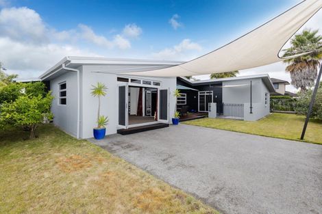 Photo of property in 19 Shalimar Place, Huntington, Hamilton, 3210