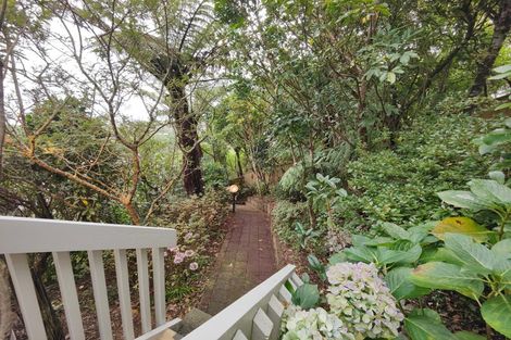 Photo of property in 8a Wattle Grove, Maungaraki, Lower Hutt, 5010