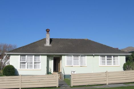 Photo of property in 64 Warspite Avenue, Cannons Creek, Porirua, 5024