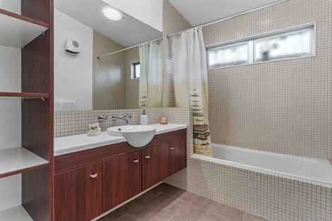 Photo of property in 96b Valley Road, Mount Maunganui, 3116