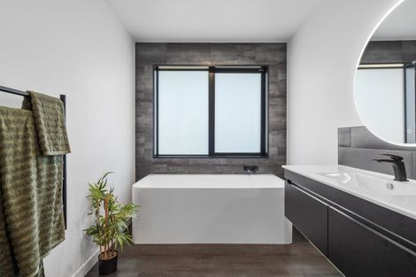 Photo of property in 92 Tiro Kina Road, Tasman, Upper Moutere, 7175