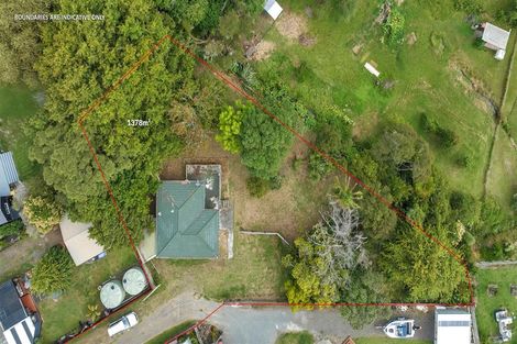 Photo of property in 15 Bays Road, Orere Point, 2585