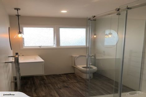 Photo of property in 3/11 Division Street, Riccarton, Christchurch, 8041