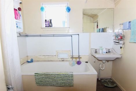 Photo of property in 400 Williamson Street, Thames, 3500