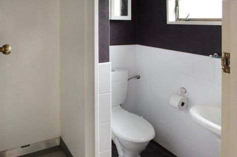 Photo of property in 9 Papawai Place, Milson, Palmerston North, 4414