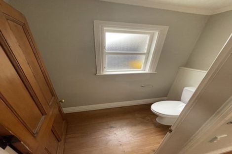 Photo of property in 98 Wallace Street, Mount Cook, Wellington, 6021