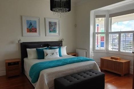 Photo of property in 84 Victoria Road, Devonport, Auckland, 0624