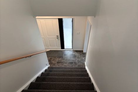 Photo of property in 67a Birkdale Road, Birkdale, Auckland, 0626