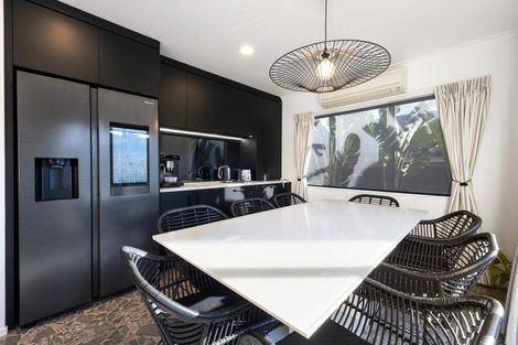 Photo of property in 17 Strathconnan Court, Rototuna, Hamilton, 3210