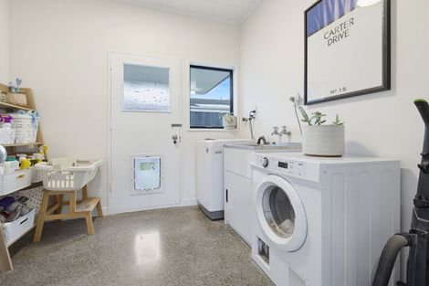 Photo of property in 15 Carter Drive, Pomare, Rotorua, 3015