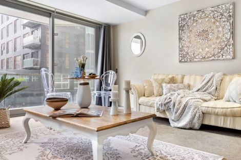 Photo of property in Piermont Apartments, 1i/82 Cable Street, Te Aro, Wellington, 6011