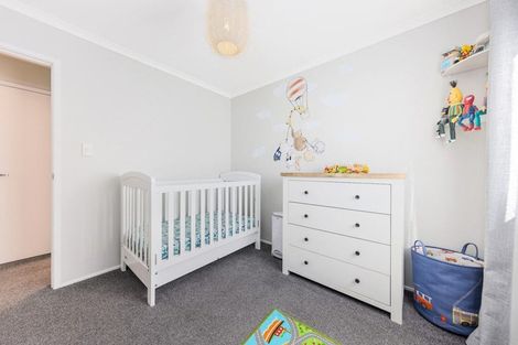 Photo of property in 77 Hamilton Drive, Waiuku, 2123