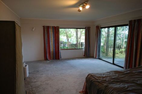 Photo of property in 2/94 Glamorgan Drive, Torbay, Auckland, 0630