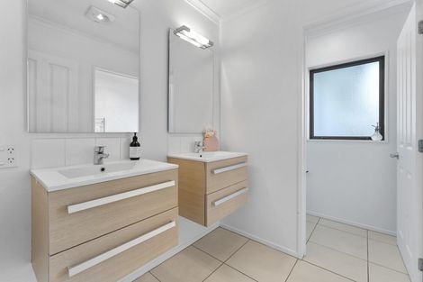 Photo of property in 58 Missy Crescent, Mount Pisa, Cromwell, 9383