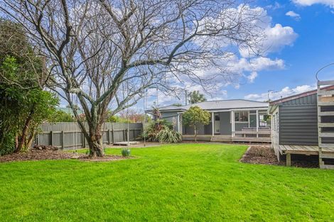 Photo of property in 10 Ilford Place, Awapuni, Palmerston North, 4412