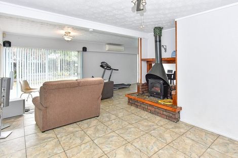 Photo of property in 81 Beeston Crescent, Manurewa, Auckland, 2102