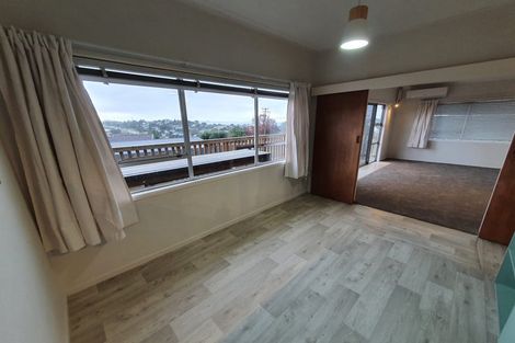 Photo of property in 1 Moera Place, Stanmore Bay, Whangaparaoa, 0932