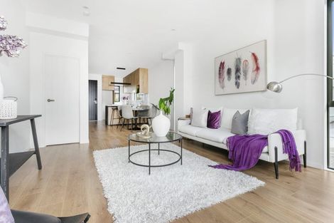 Photo of property in 1/7 Cedar Heights Avenue, Massey, Auckland, 0614