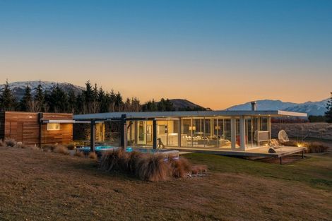 Photo of property in 625 Ballantyne Road, Wanaka, 9382