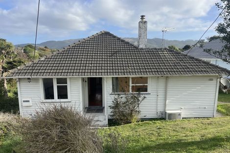 Photo of property in 20 Stevens Crescent, Ranui, Porirua, 5024