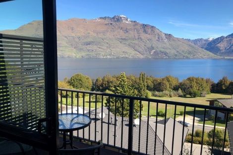 Photo of property in Arno Apartment, 7/8 Mckerrow Place, Sunshine Bay, Queenstown, 9300