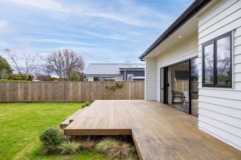 Photo of property in 21 Coralie Place, Lansdowne, Masterton, 5810