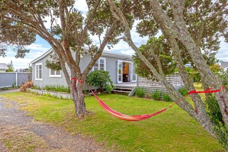 Photo of property in 114a Tui Road, Whangamata, 3620