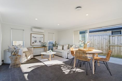 Photo of property in 2 Haka Way, Papamoa, 3118