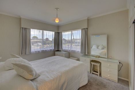 Photo of property in 10 Waratah Street, Avondale, Christchurch, 8061