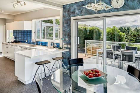 Photo of property in 102 Homebush Road, Khandallah, Wellington, 6035