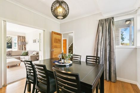 Photo of property in 16 Narbada Crescent, Khandallah, Wellington, 6035