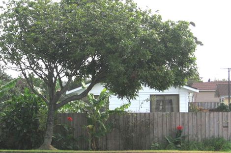 Photo of property in 341 Swanson Road, Ranui, Auckland, 0612