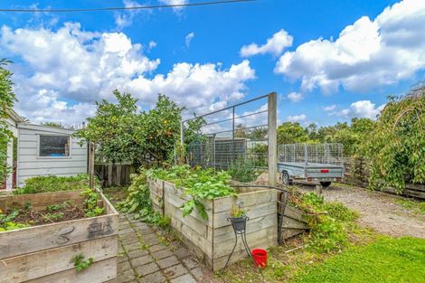 Photo of property in 49 Tararua Street, Pahiatua, 4910