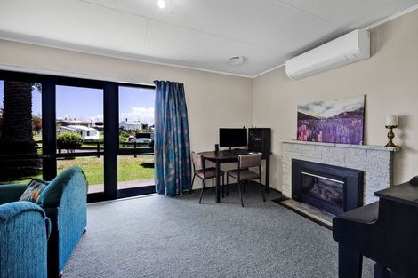 Photo of property in 13 Norfolk Street, Patea, 4520