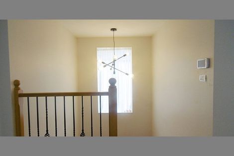 Photo of property in 26 Craigs Way, Hobsonville, Auckland, 0616