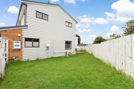 Photo of property in 1/36 West Coast Road, Glen Eden, Auckland, 0602
