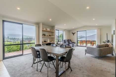 Photo of property in 10 Trudi Place, Green Island, Dunedin, 9018