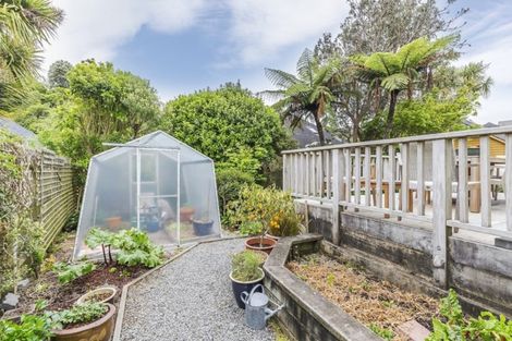Photo of property in 68 Friend Street, Karori, Wellington, 6012