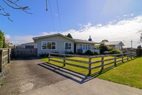 Photo of property in 8 Ngahu Street, Fairy Springs, Rotorua, 3015