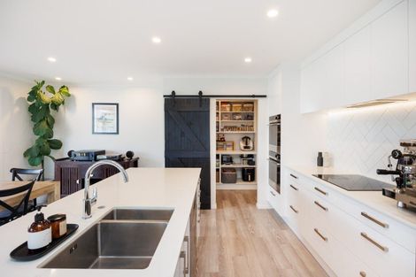 Photo of property in 9 Kanzan Grove, Maewa, Feilding, 4702