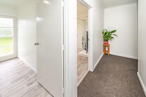 Photo of property in 89 Great North Road, Saint Johns Hill, Whanganui, 4501