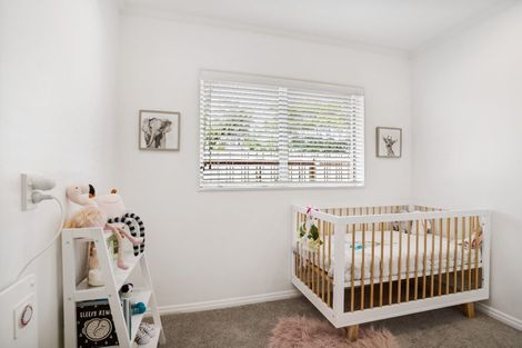 Photo of property in 109 Rushgreen Avenue, Pahurehure, Papakura, 2113