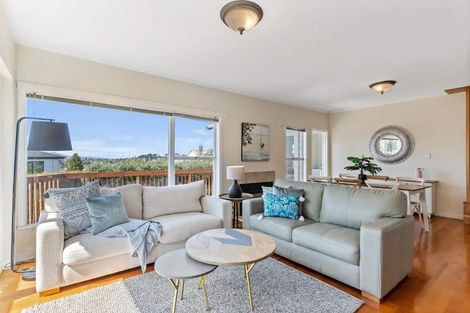 Photo of property in 86 Hastings Road, Mairangi Bay, Auckland, 0630