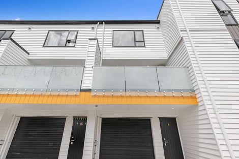 Photo of property in 3/68 Smythe Road, Henderson, Auckland, 0612