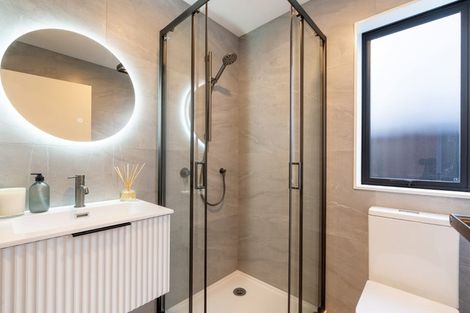 Photo of property in 1/6 Ngaroma House Drive, Hobsonville, Auckland, 0616